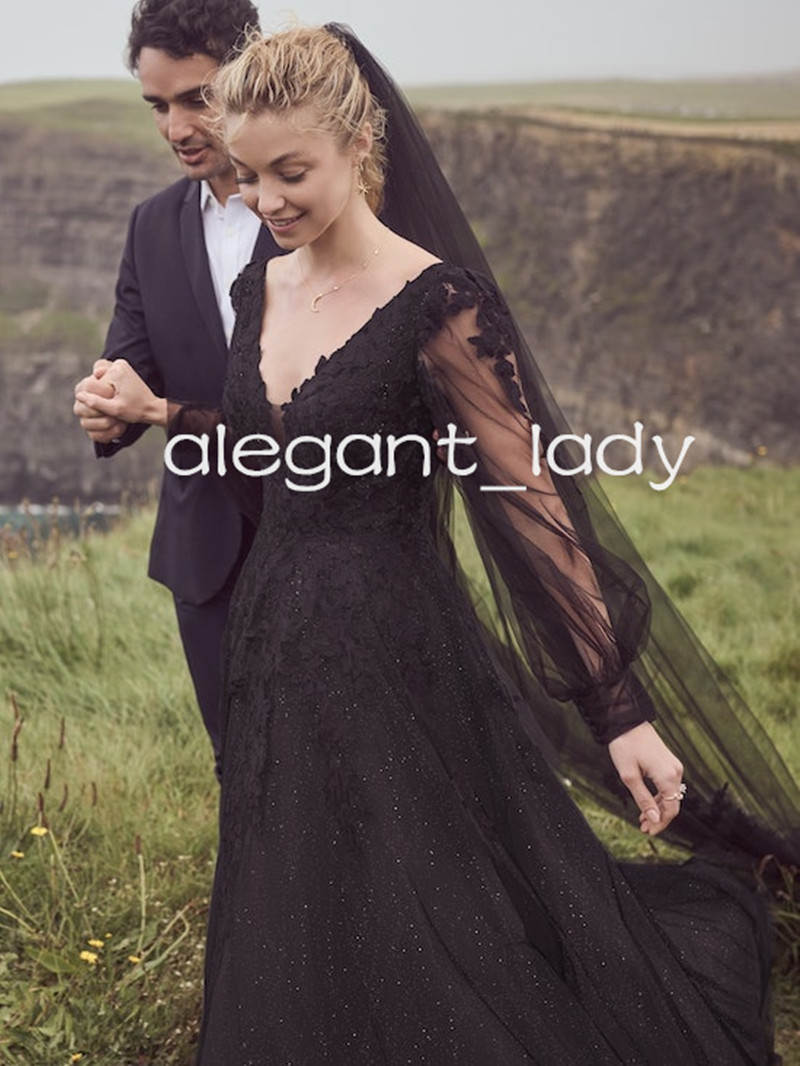 Fairy Long Sleeve Black Gothic Wedding Dresses Lace Applique V-neck Backless Gillter Tulle Skirt Bridal Gown Outfits