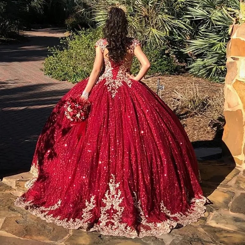 Red Beaded Quinceanera Dresses Gold Lace Ball Gown Pageant Gowns vestido de 15 Custom Size