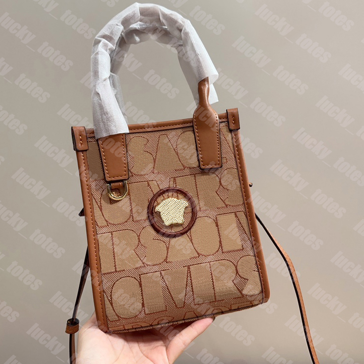 Designer Mini Tote Bag Fashion Light Pink Crossbody Shoulder Bags Allover Handbags Letter Embroidery Shopper Totes V Purse Beach Handbag