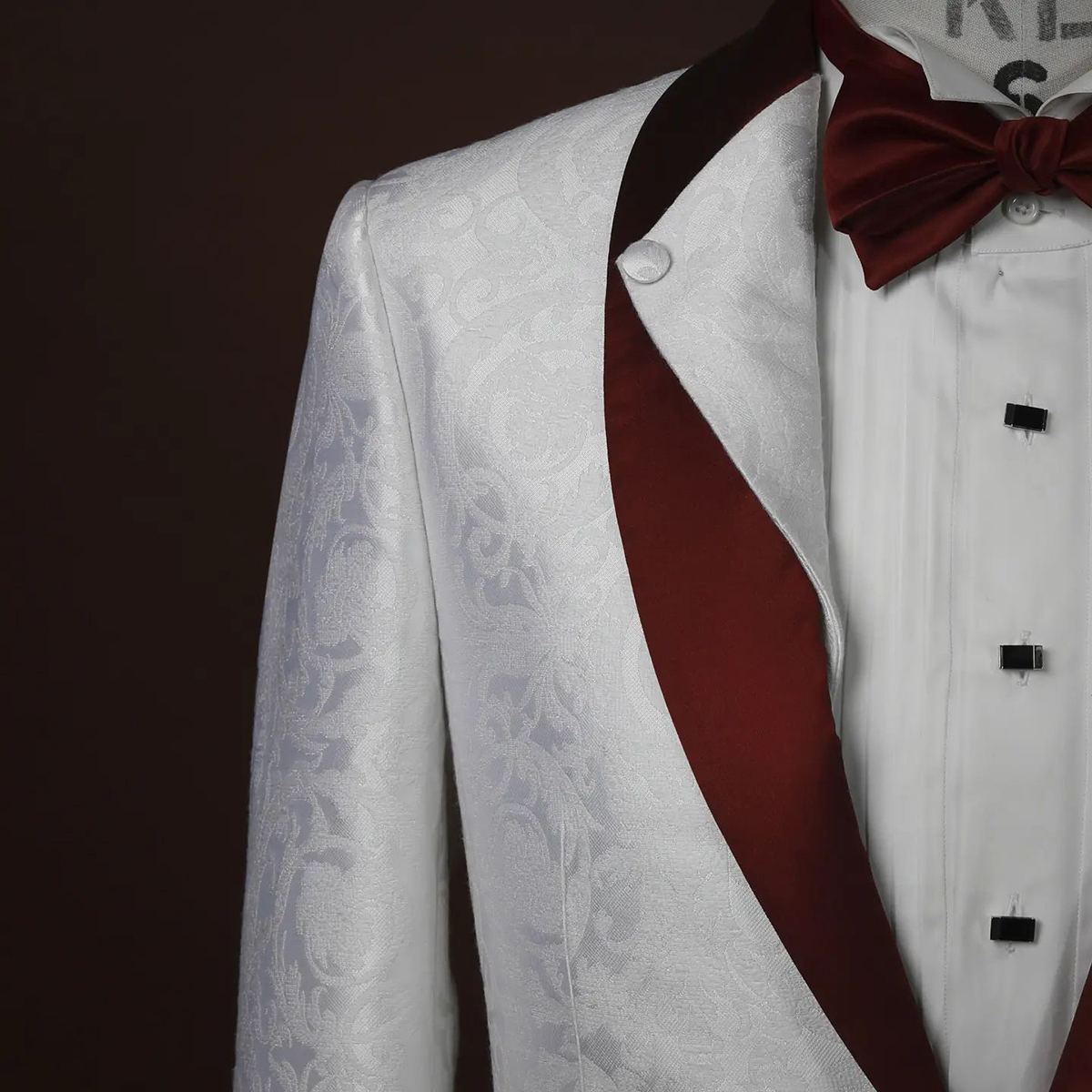 Designer Mens Wedding Tuxedos Floral Jacquard Groom Wear Shawl Lapel Jacket Terno Prom Evening Party Blazer Customize Only Coat