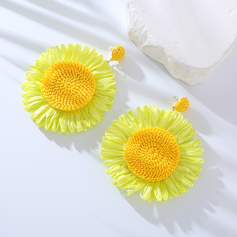 Bohemian-Inspired Ladies' Sunflower Earrings with Natural Raffia - Trendy Flower Jewelry Design