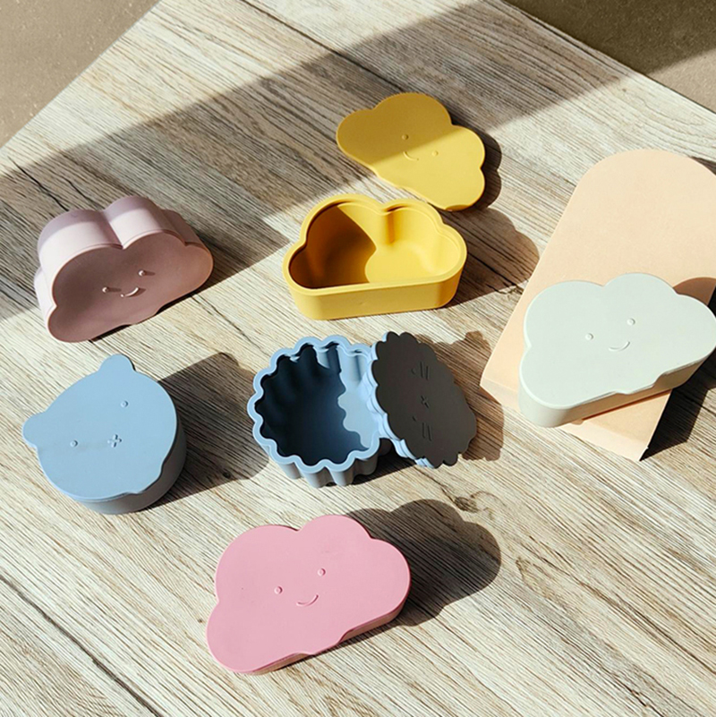 New Baby Silicone Snack Container Cups Cute Bear Lion Bowl with Lid BPA Free Cloud Food Snack Box Multipurpose Feeding Supplies