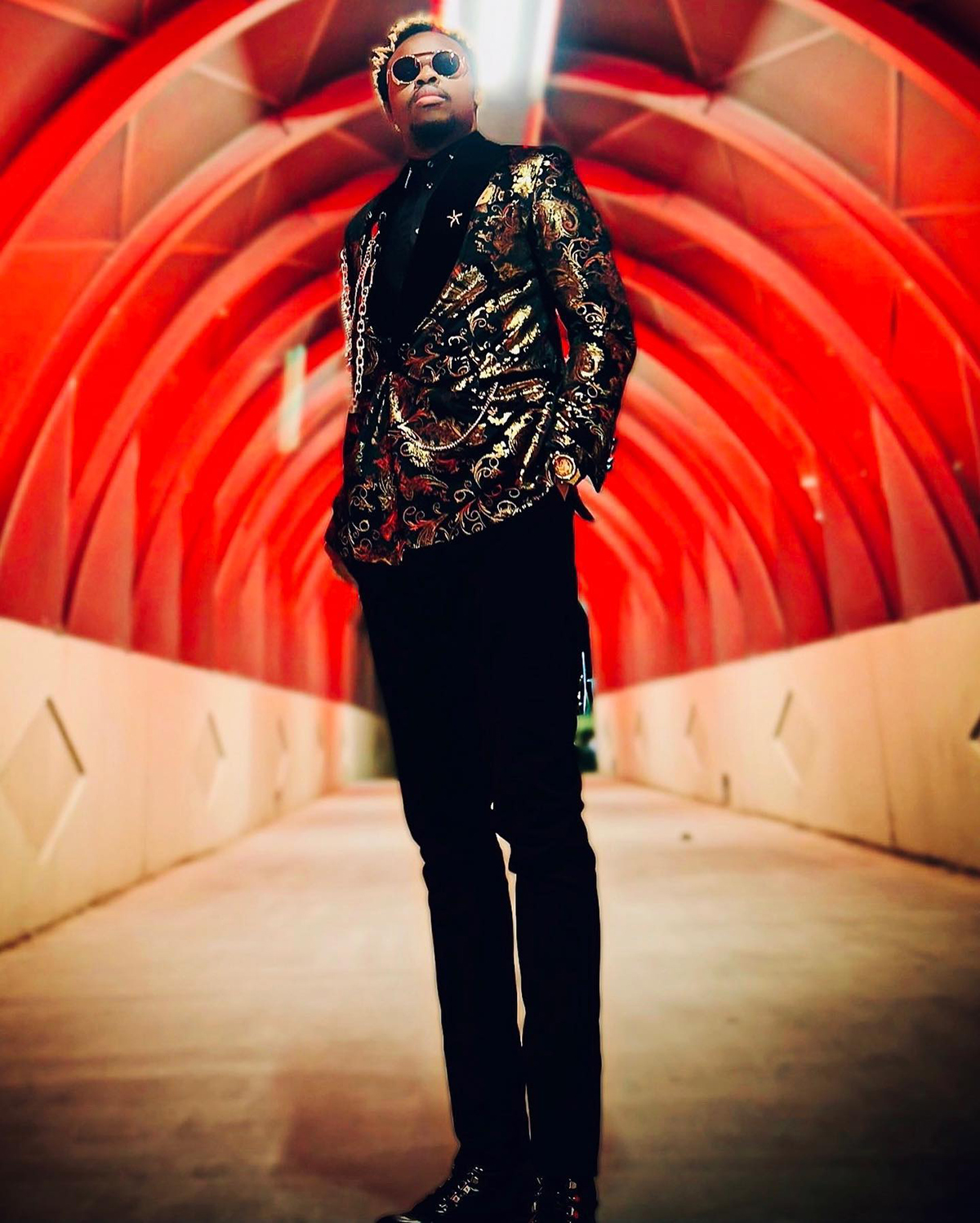 Luxury Men Wedding Tuxedos Floral Jacquard Groom Wear Suits 2 Pcs Exquisite Blazer With Pants Prom Evening Party Custom Made