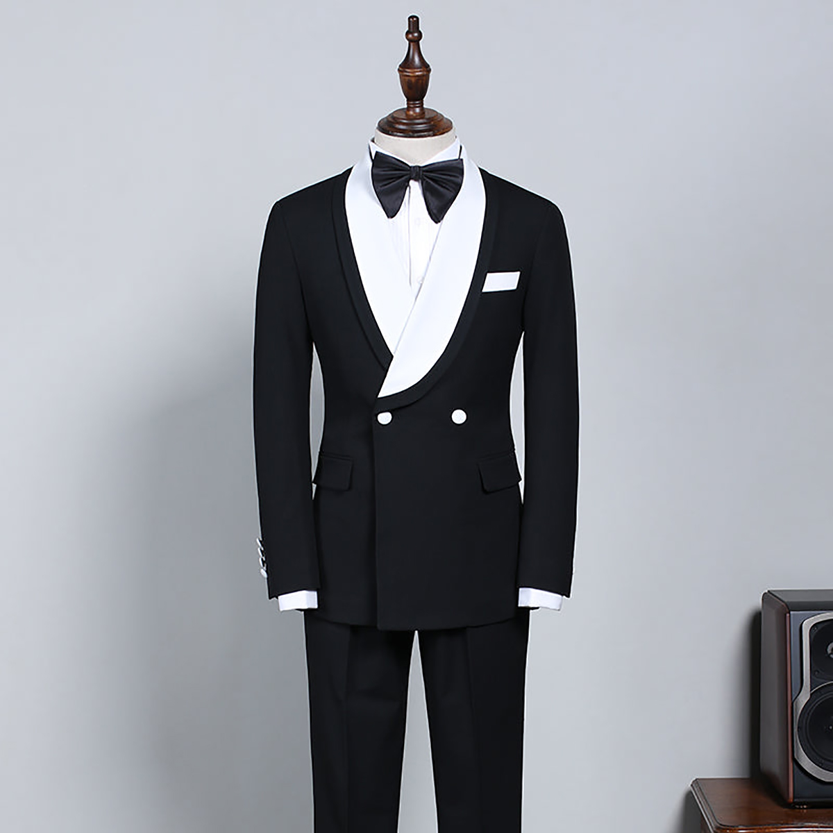 Vintage Groom Wedding Tuxedos Shawl Lapel Jacket For Men Business Evening Party Black Suits 2 Pieces Blazer Pants Custom Made