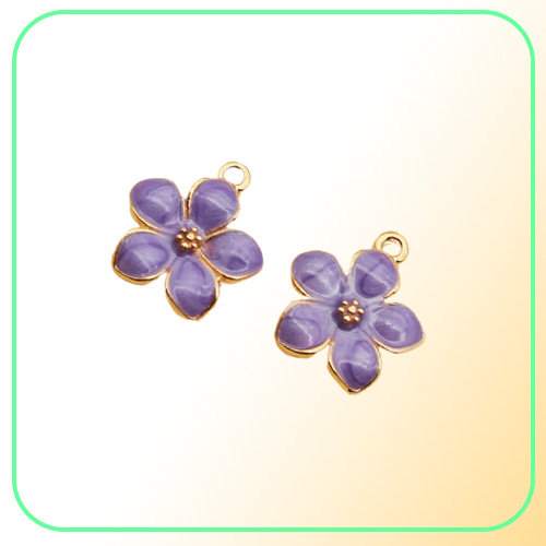 whole 100pcs Fashion classic Cute Enamel Flower Charms Pendant Necklace Bracelet DIY Unique Women Jewelry Accessory
