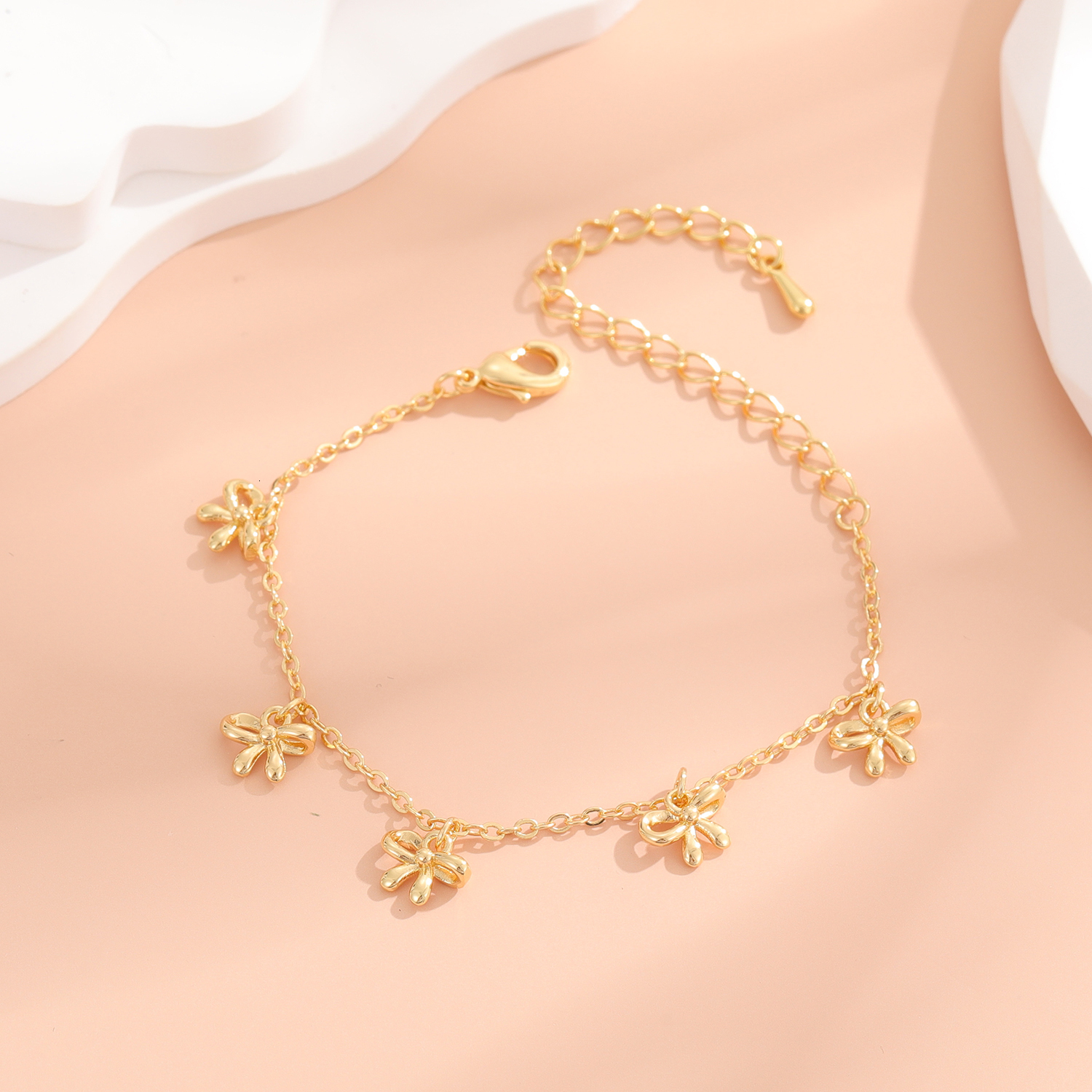 Charm Bracelets Five Bows Charms For Girls Kids Gifts Friend Romantic Small And Chic Sweetness Lovely Fashion Child AllMatch 230803