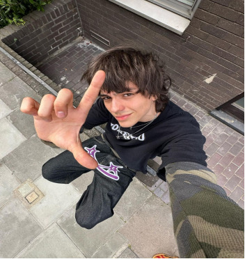 Men s Jeans Creative street hip hop Harajuku high star print pattern ins casual loose straight denim wide leg sweatpants male Y2K 230804