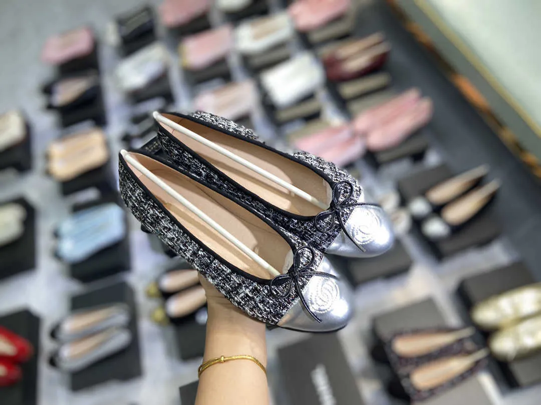 Luxury brand designer dress shoes tweed leather bow Ballet flat dance shoes fashionable women quilted sneakers Italian made Cap Toe loafer boat shoes
