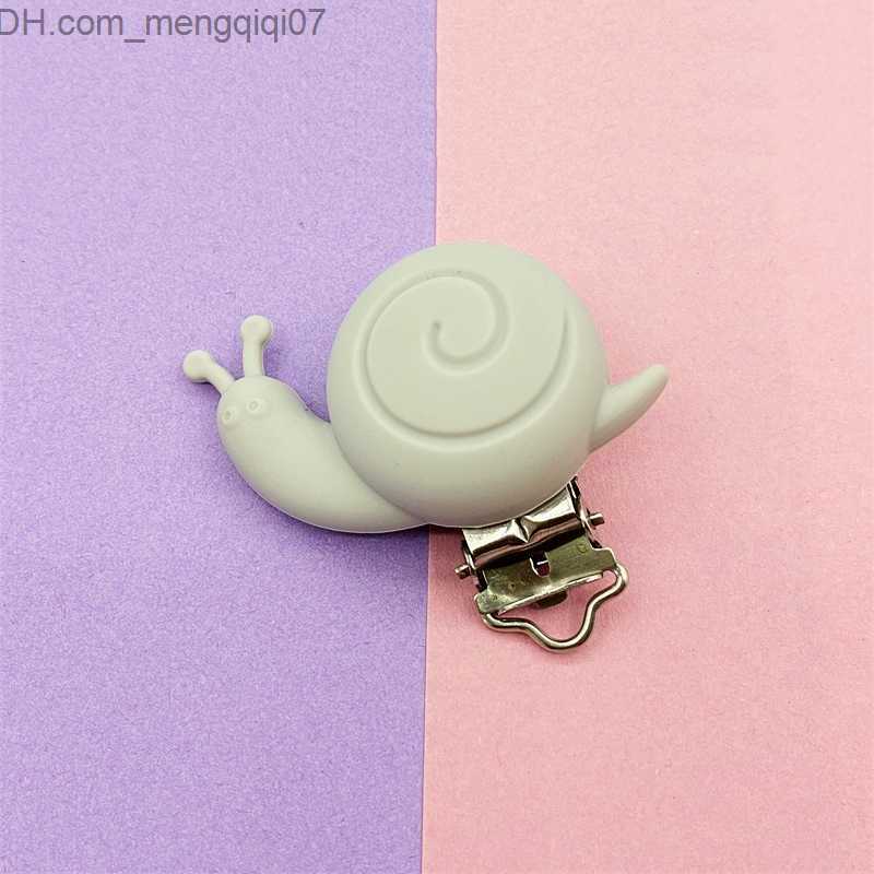 Pacifier Holders Clips# 10 baby pacifier clips snail pacifier clips dentures soothing care jewelry toy accessories bracket clips Z230804