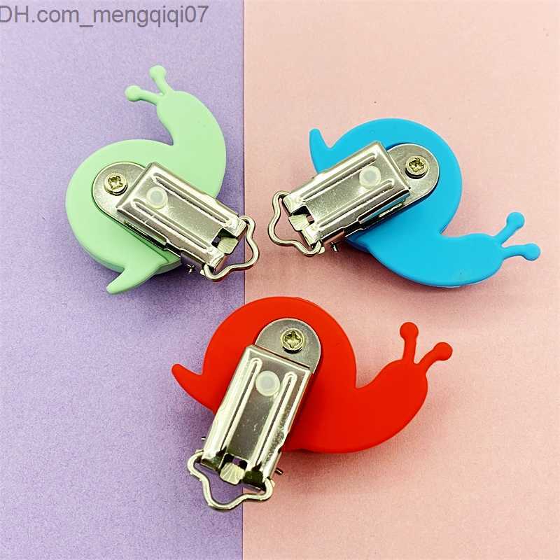 Pacifier Holders Clips# 10 baby pacifier clips snail pacifier clips dentures soothing care jewelry toy accessories bracket clips Z230804