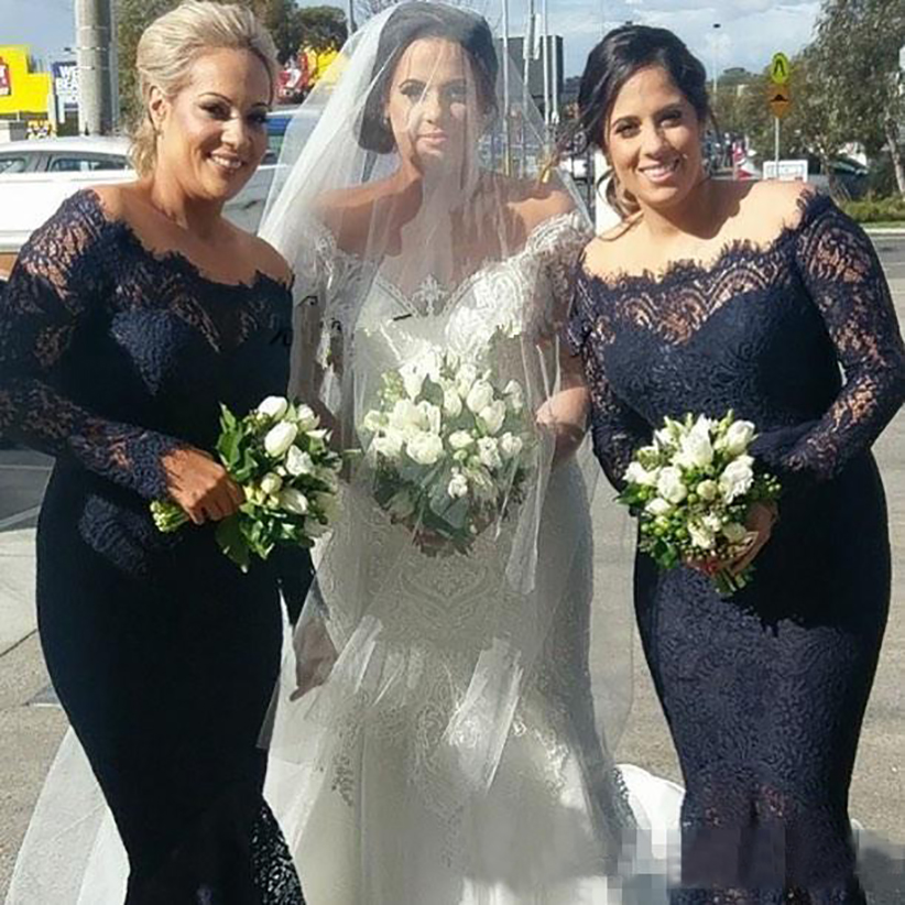 Vintage Lace Navy Blue Mermaid Bridesmaid Dresses Off the Shoulder Tea Length 2023 Custom Made Plus Size Long Sleeves Maid of Honor Gown