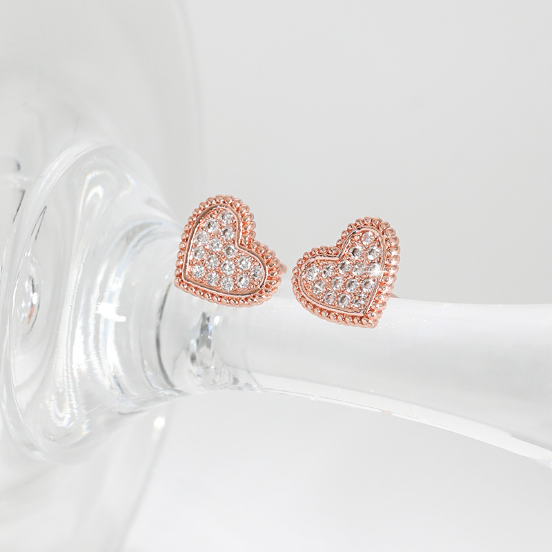 Elegant Heart Shaped Diamond Stud Earrings - 18k Gold Plated with S925 Sterling Silver Base