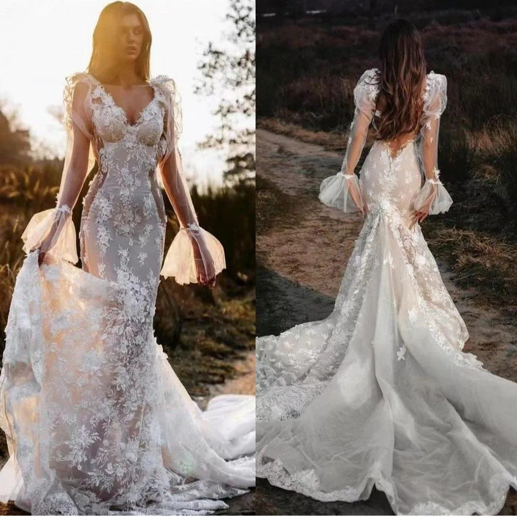Fairy Flare Illusion Long Sleeves Mermaid Wedding Dresses Sexy V Neck Ral Lace Bohemian Rustic Country Bridal Gowns Open Back