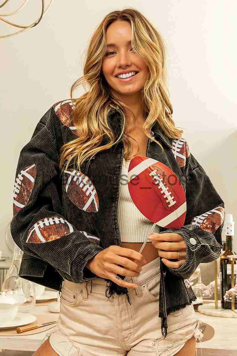 Women's Jackets New Sports Casual Corduroy Jacket Woman Retro Turn-down Collar Splicing Football Sequins Spring Autumn Tassel Jacket for Women J2