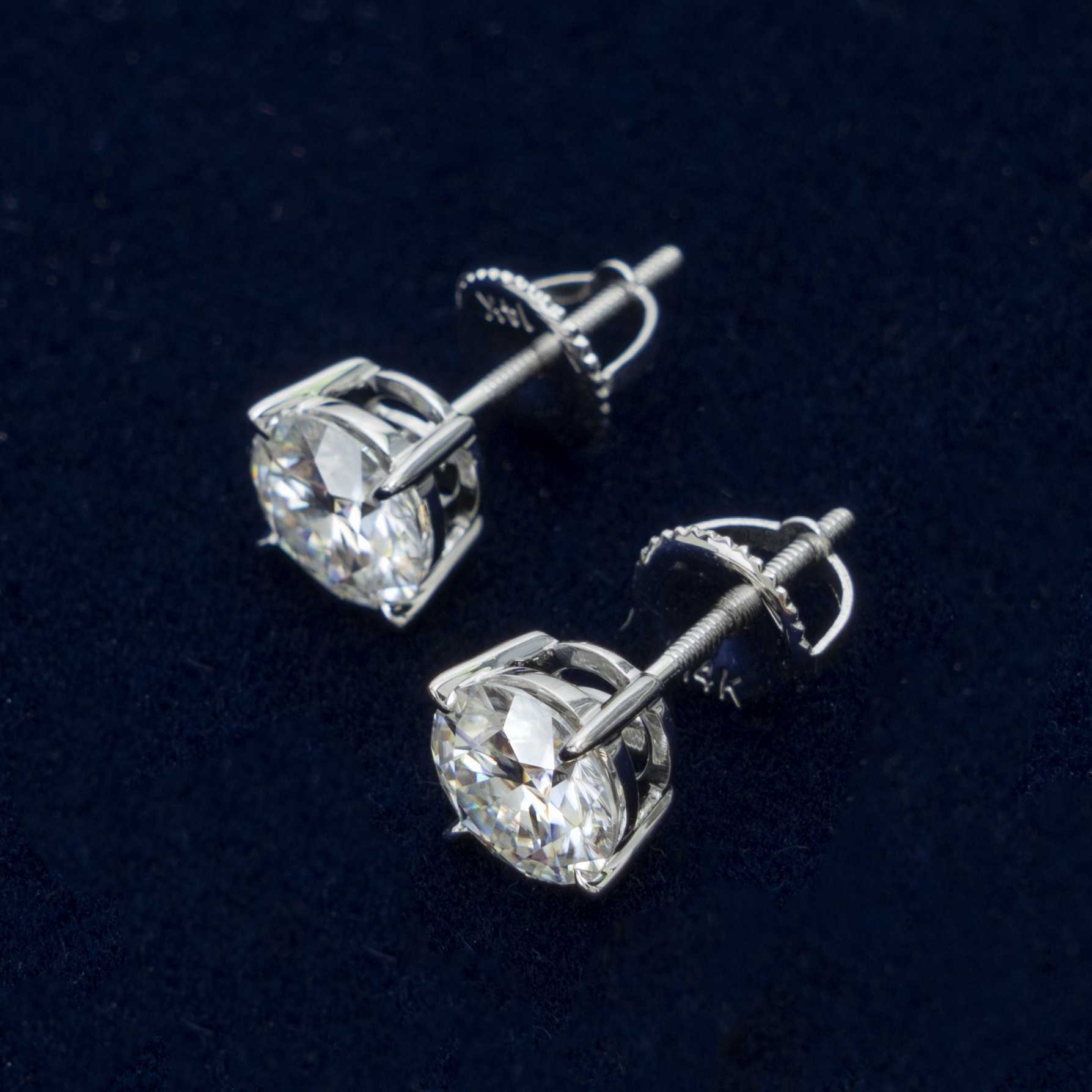 10k 14k White and Yellow Real Gold Earring Men Fashion Screw Back Vvs Moissanite Stud Earrings
