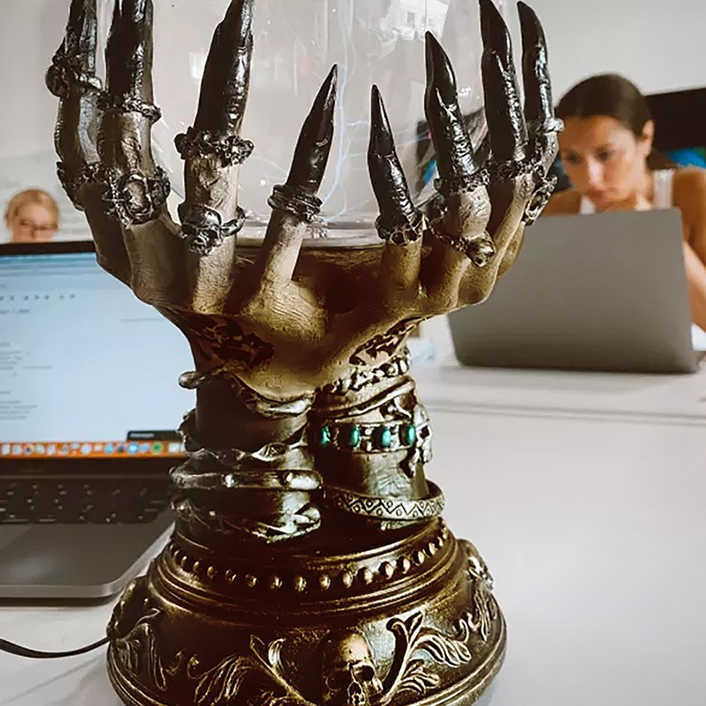 Crystal Halloween Creative Glowing Deluxe Magic Skull Finger Plasma Ball Spooky Home Decor 2206140