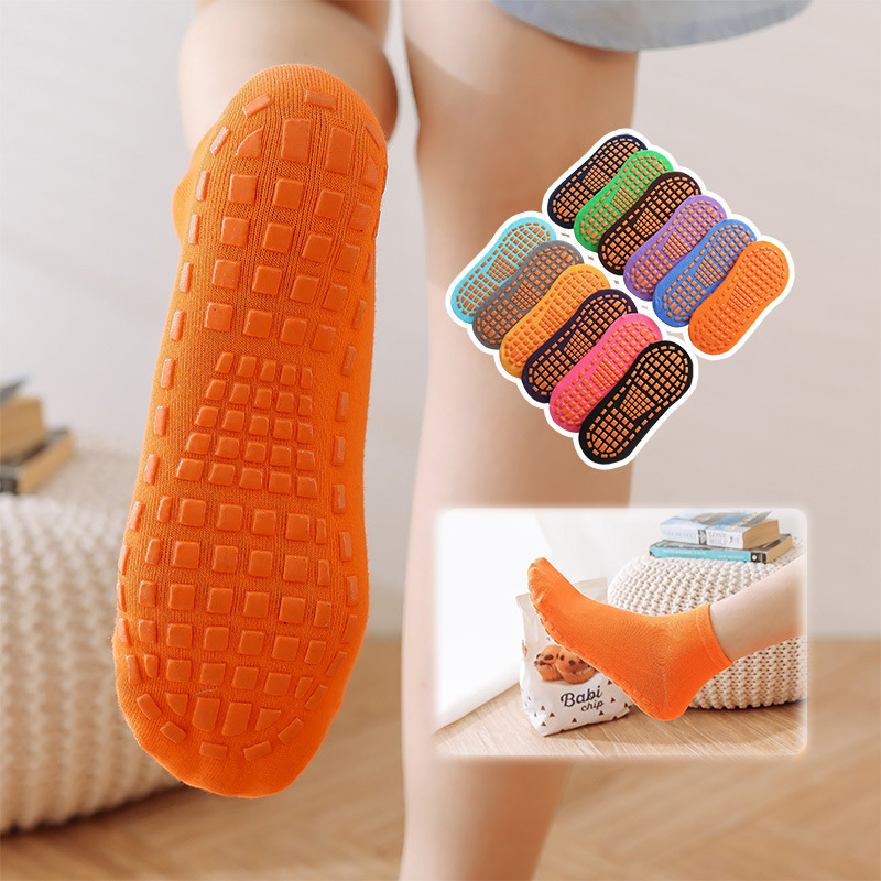 OC-Chery Blossom P250001 Customized Athletic Socks Small Student Movement Kindergarten Paradise Non-slip Cotton Socks Wholesale with Pattern Identific