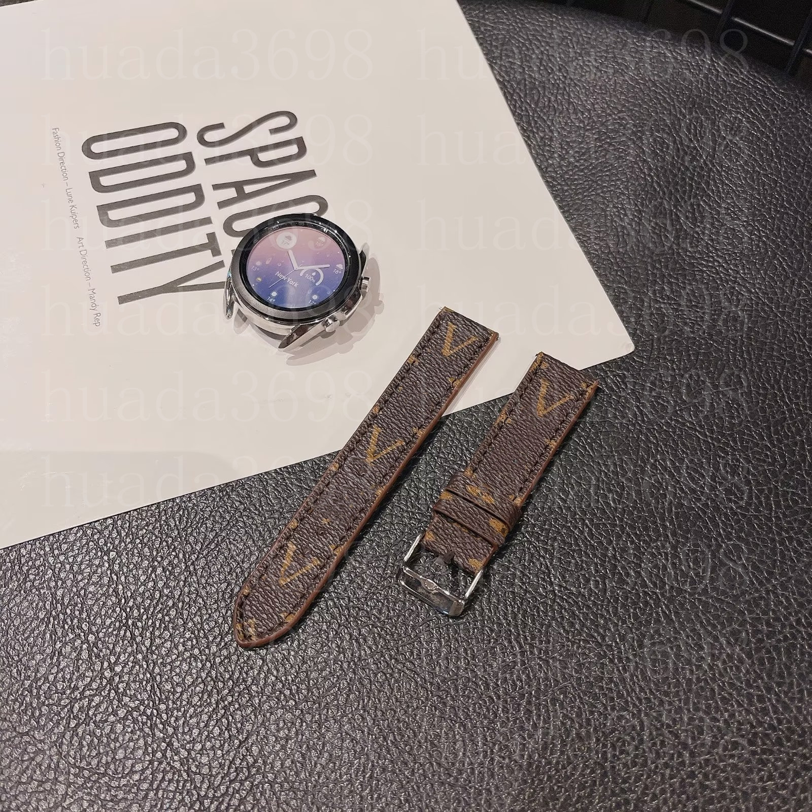 Top Designer Gift Watchbands Watch Strap Band For Samsung 22mm 20mm bands Leather Belt Bracelet Fashion Wristband Print Stripes watchband