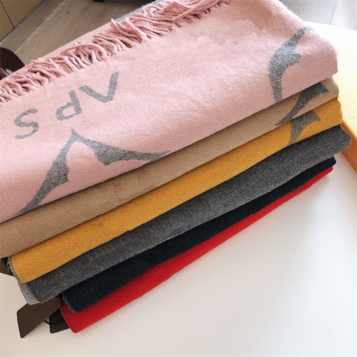 Stylish Women Cashmere Scarf Full Letter Printed Scarves Soft Touch Warm Wraps With Tags Autumn Winter Long Shawls