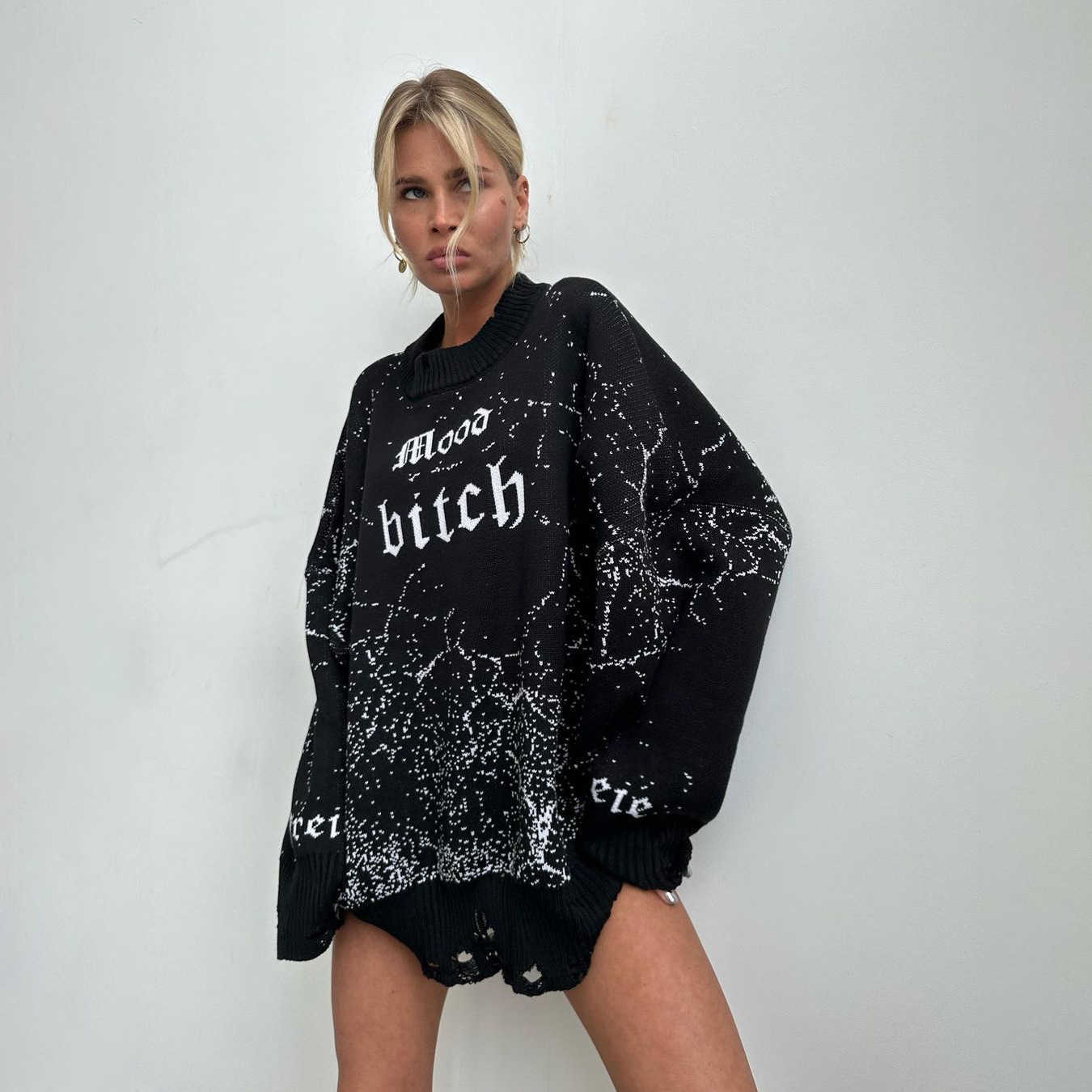 Wind Autumn Winter Hollow out Sweaters Cotton Small Female Style Casual Loose Round Neck Printed Woolen Fabric Top Female