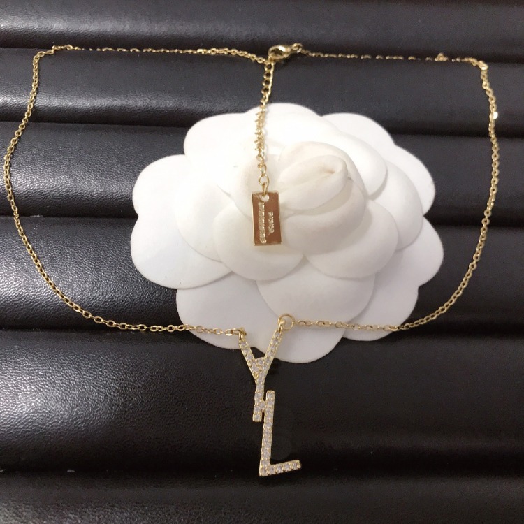 Pendant Necklaces Womens Gold Diamond Letter Chain Jewelry With Designer Brand Sier Birthday Love Gift Pendant Necklace