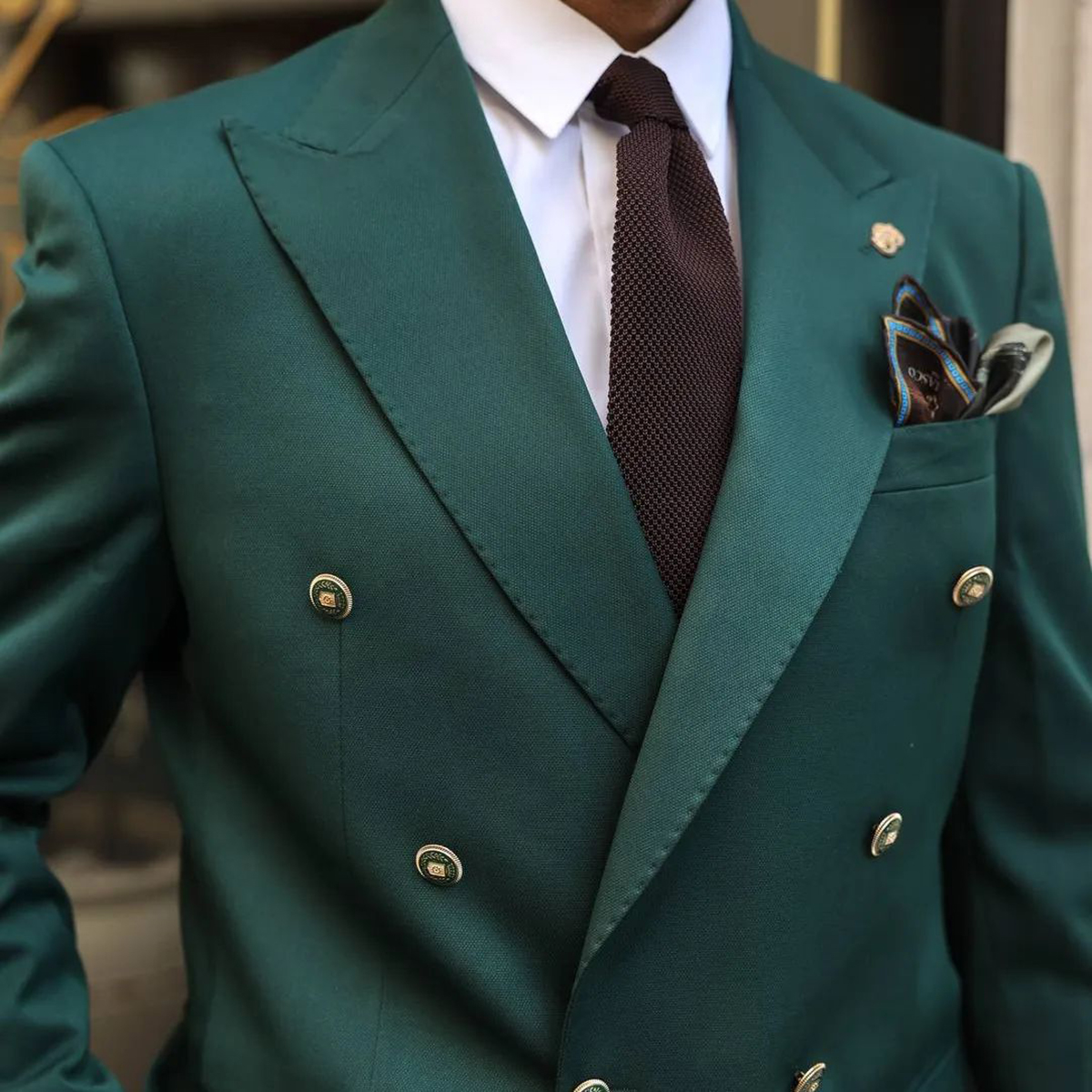 Formal 2 Pieces Wedding Tuxedos Men Suits Dark Green Peaked Lapel Double Breasted Buttons Customize Coat Pants Business Prom Party Tailored Exquisite