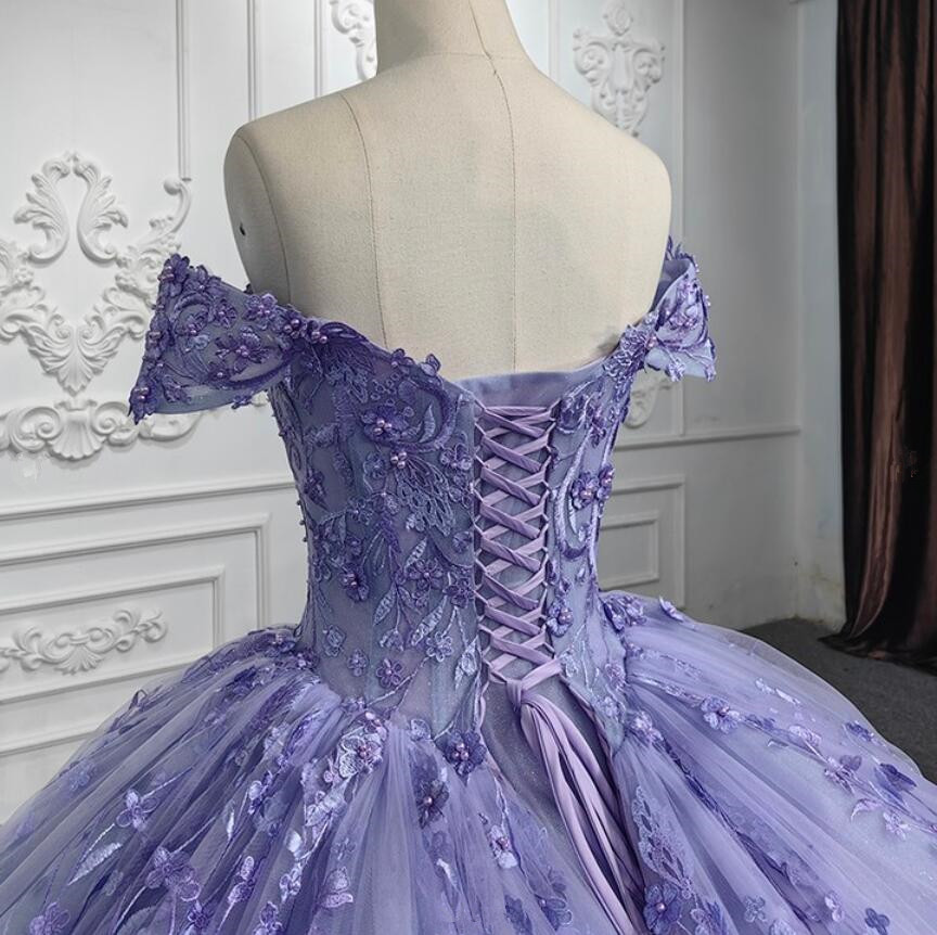 Lilac Lavender Off Shoulder Quinceanera Dresses Lace Floral Applique Beaded Corset Chapel Train vestidos de 15 quinceanera