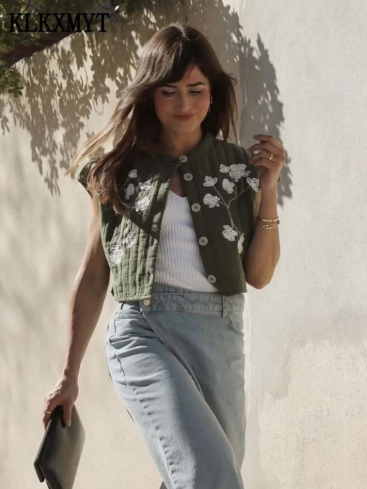 Women's Vests TRAF Embroidered Vests For Women Fashion Sleeveless Jackets Female Vest Loose Summer Cotton y2k Street Waiscoat Tops 230808