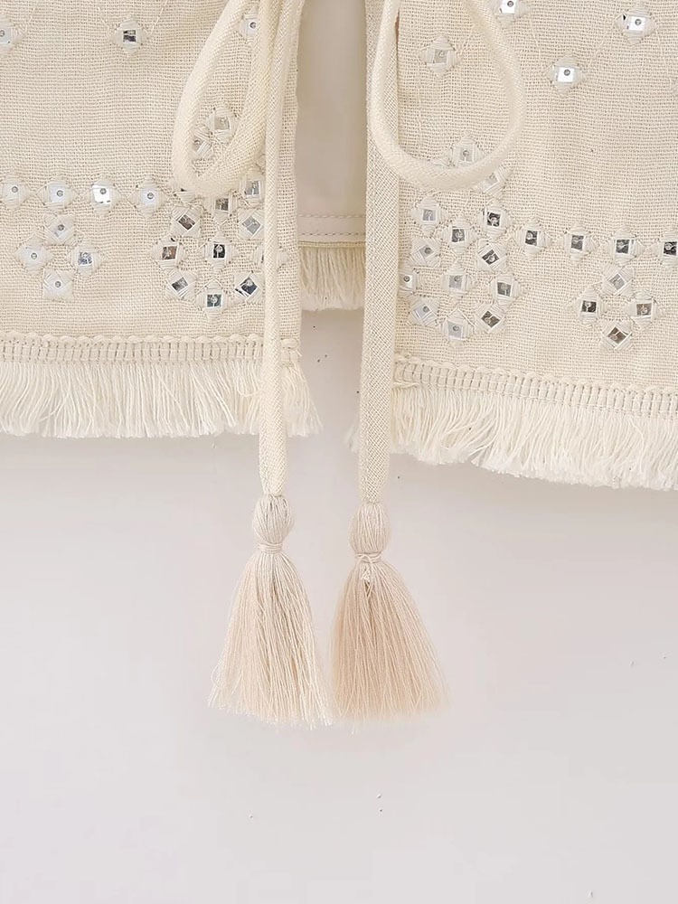 Women's Vests Sexy Y2K Embroidery Women V Neck Vest Lightweight Sleeveless Tassels Hem Slim Waistcoats Summer Fashion Female Crop Top 230808