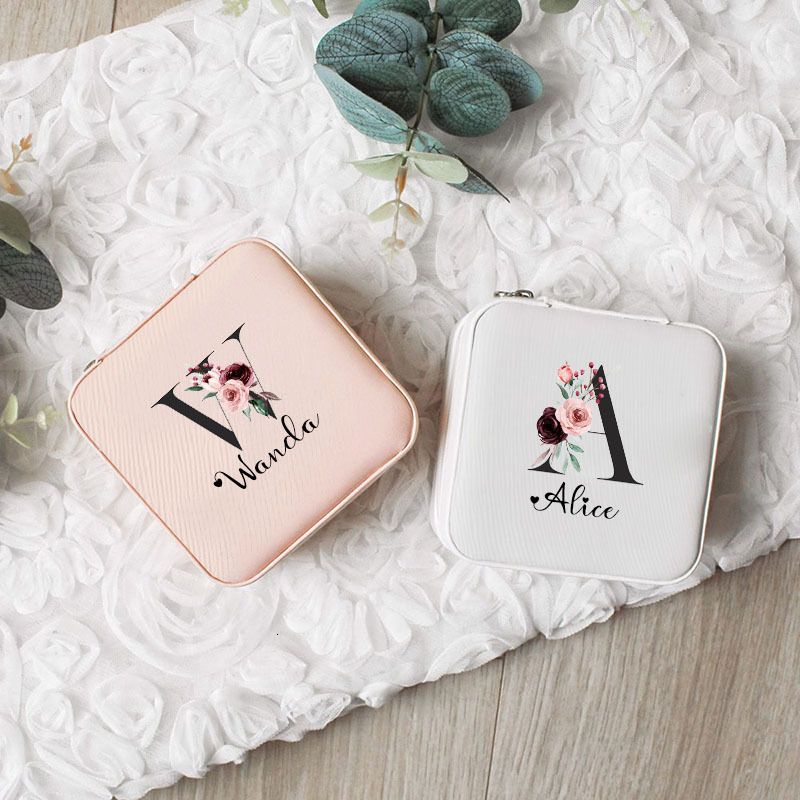 Jewelry Boxes Personalized Jewellery Box Anniversary Bride Bridesmaid Girlfriend Bachelorette Party Gift Custom Name Travel Case 230808