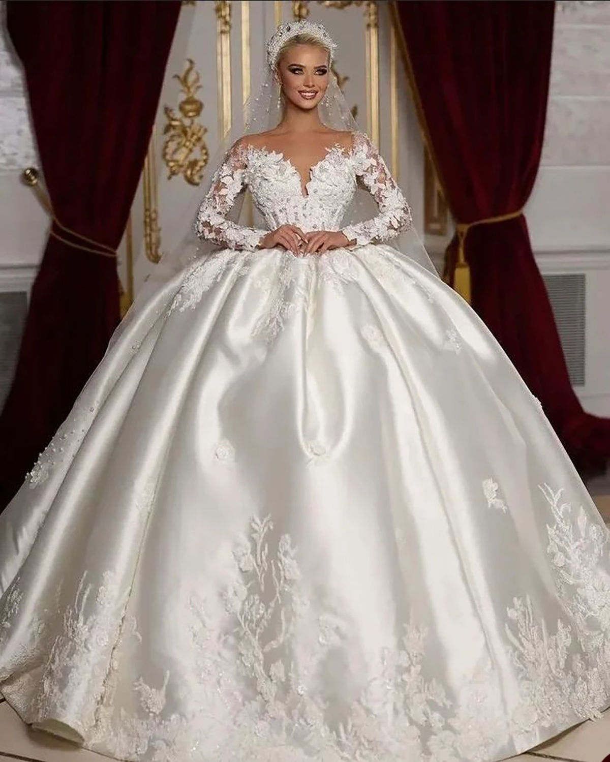 Satin Ball Gown Wedding Dress Lace Appliques Sheer Neck Bridal Gowns Long Sleeve Sweep Train Bride Dress vestido de casamento