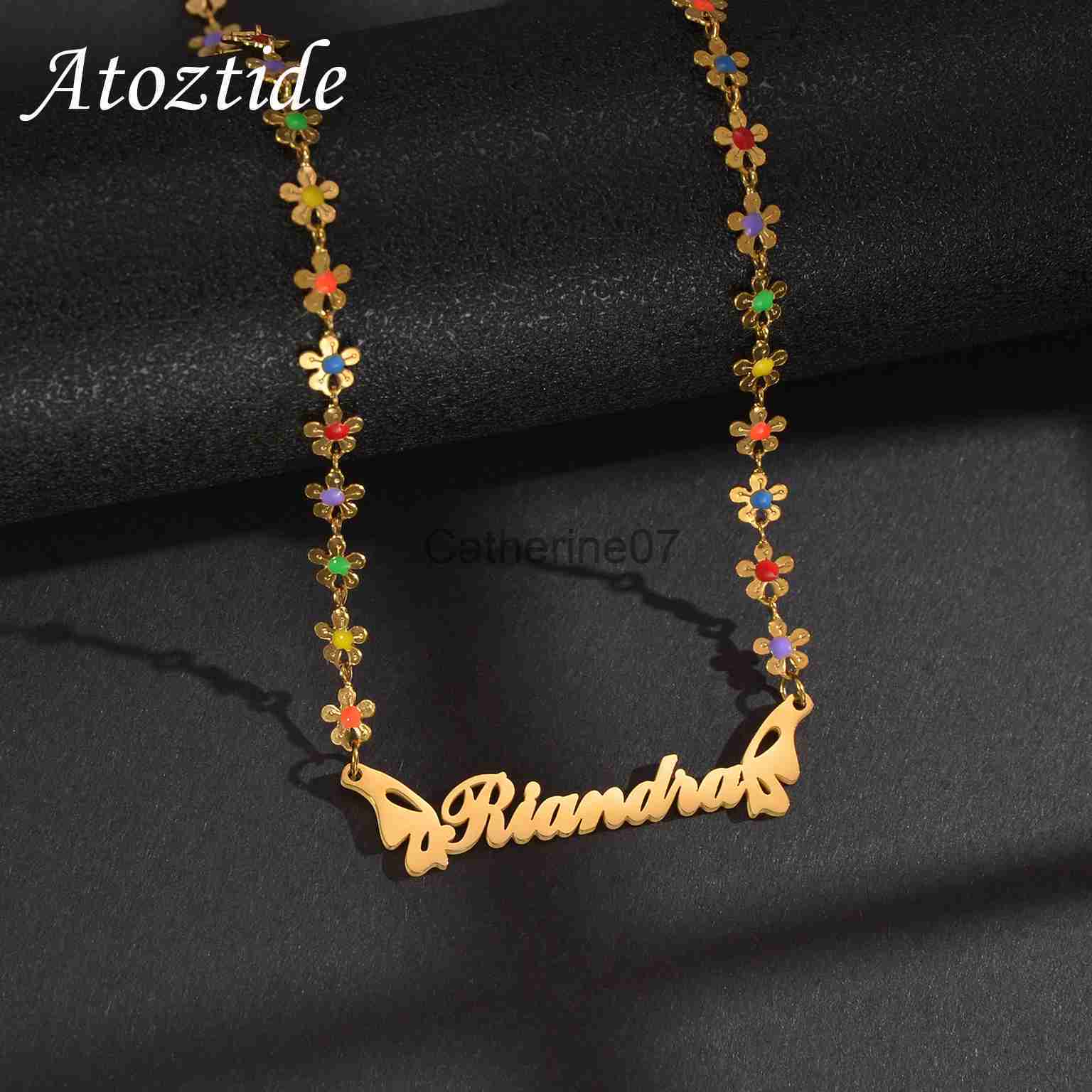Pendant Necklaces Atoztide Personalized Custom Name Necklace for Women Oil Flower Link Chain Stainless Steel Letter Fashion Pendant Jewelry Gift J2308