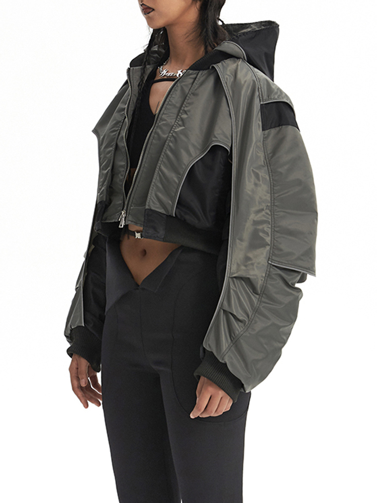 Womens Jackets DEAT Fashion Hooded Contrasting Colors Reflective Splicing Pile Up Sleeves Overwear Coat Autumn 7AB042 230808