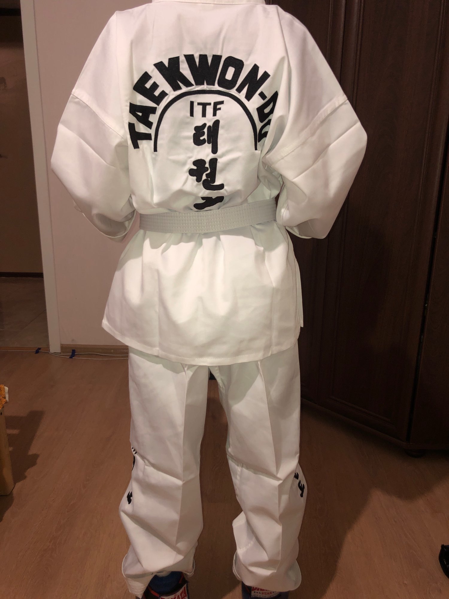 Protective Gear Professiona ITF Approve White Uniform Taekwondo Student Doboks Suit Kimono Martial Arts Taekwondo Clothes Long Sleeve Fitness Gi 23080