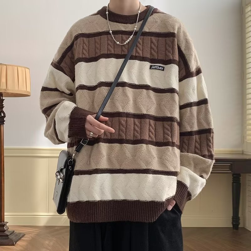 Men's Sweaters Autumn Contrast Color Striped Sweater Men Fashion Winter Round Neck Long Sleeve Loose Casual All-match Pullovers Tops 230808
