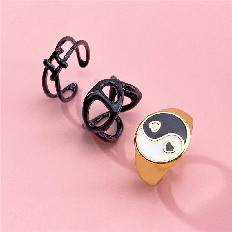 Wedding Rings Fashion Heart Rings Set for Women Hollow Geometric Chain Cross Knuckle Rings Creative Cute Pink Green Open Couple Rings 230808