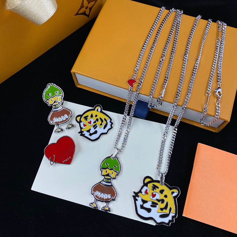 Cute Necklace Brooch Set Colorful Cartoon Enamel Brooch Duck Tiger Fashion Stylish Personalized Pin Accessories Package with Box