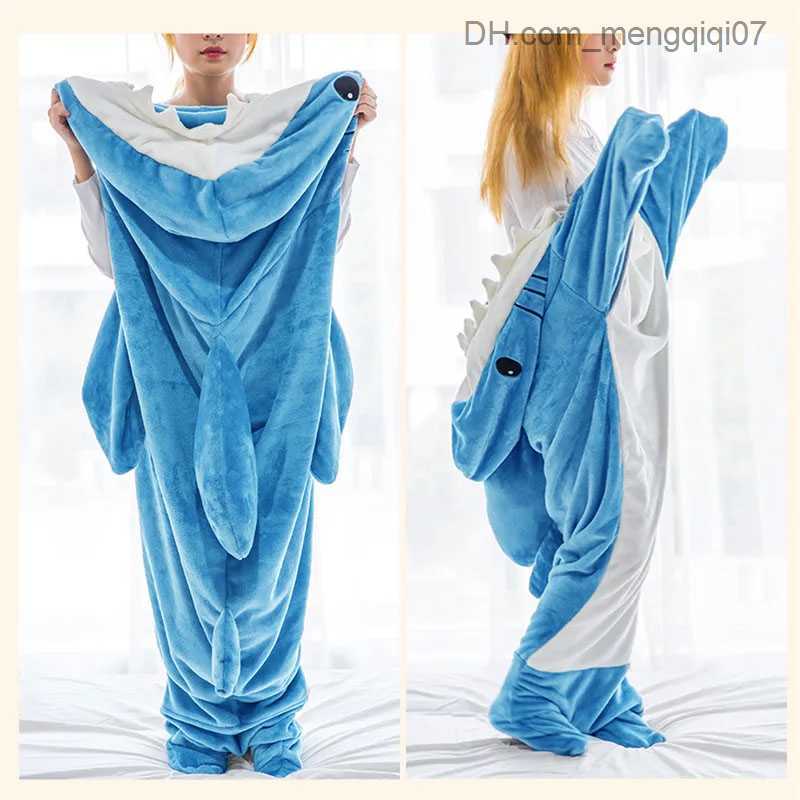 Blankets Swaddling Cartoon Shark Wearable Blanket Pajamas Children's Pajamas Parents' Hoodies Warm Flannel Blanket Autumn Fun Homewear Party