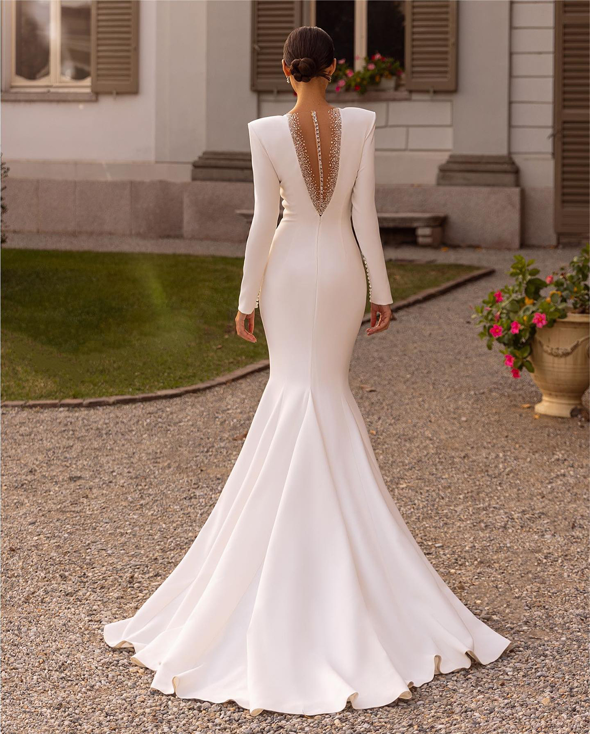 Elegant Mermaid Wedding Dress Satin V Neck Bridal Gowns Long Sleeve Beading Sweep Train Bride Dresses vestido de casamento