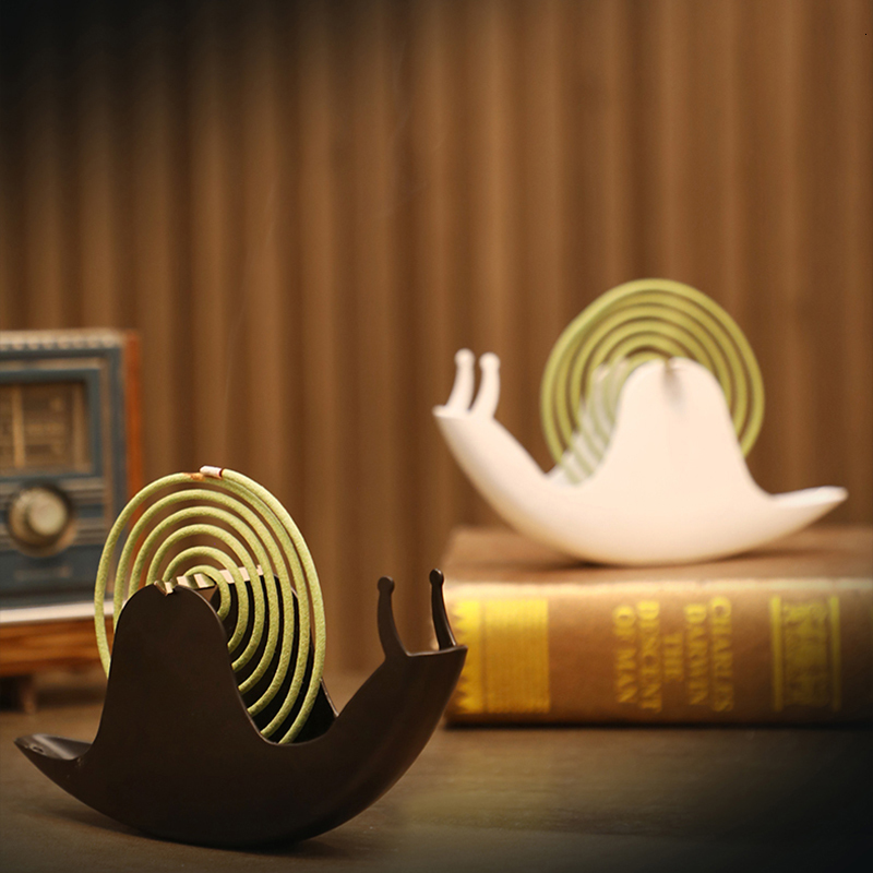 Novelty Items Creative Mosquito Coil Holder With Tray Nordic Style Spiral Summer Day Iron Mosquito Repellent Incenses Rack Plate Home Decor 230809