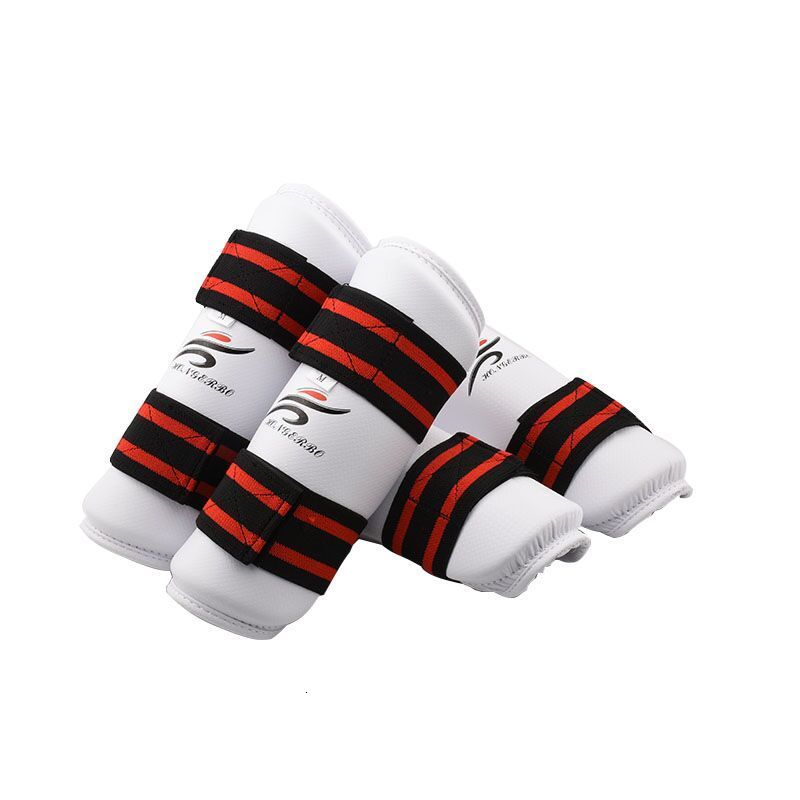 Protective Gear Taekwondo Glvoes Karate Body Protector Gear Adult Kids Children Jockstrap Arm Shin Chest Guard Helmet Training Set Equipment 230808