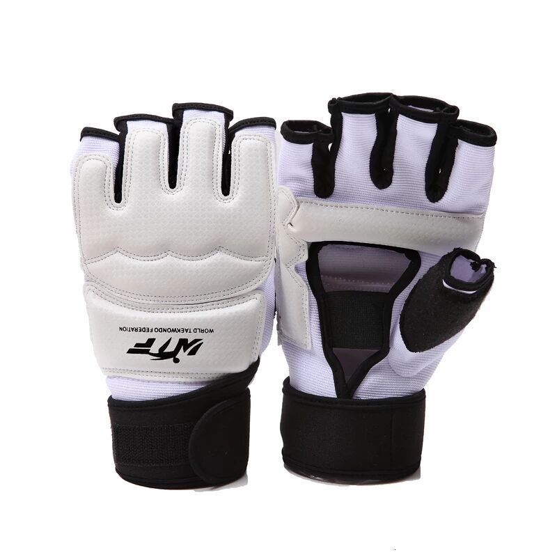 Protective Gear Taekwondo Glvoes Karate Body Protector Gear Adult Kids Children Jockstrap Arm Shin Chest Guard Helmet Training Set Equipment 230808
