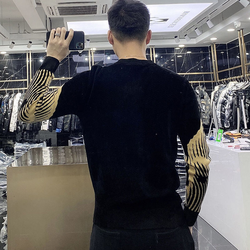 Men's Sweaters Stylish Printed O-Neck Spliced All-match Korean Sweater Men Clothing Autumn Oversized Casual Pullovers Loose Warm Tops 230808
