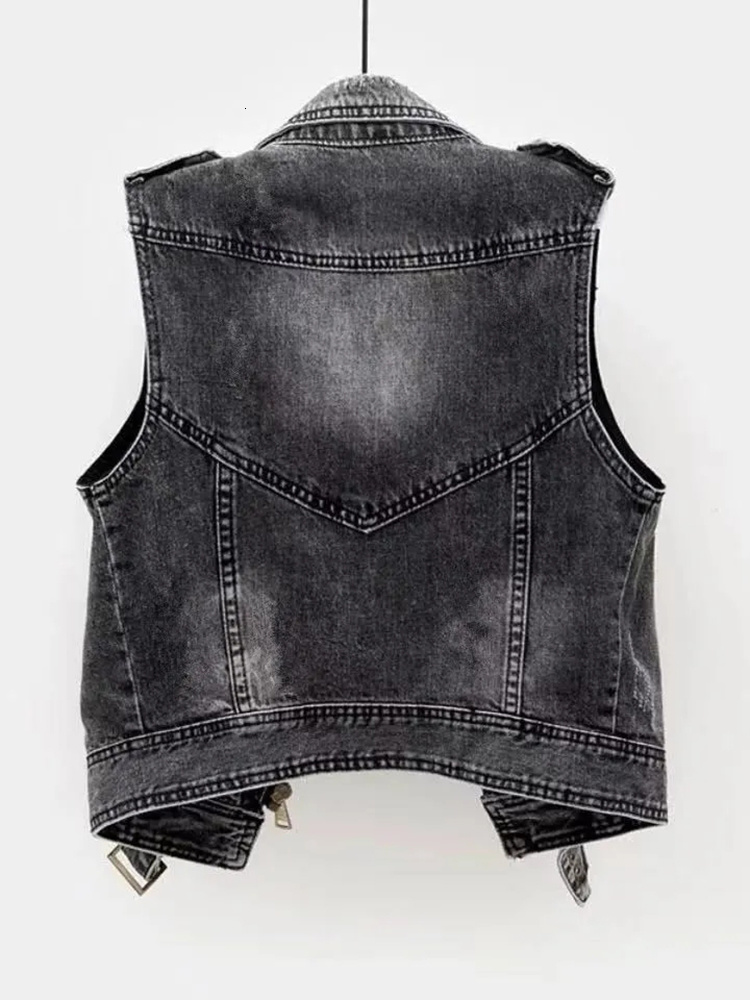 Women's Vests Gray Jean Cowboy Waistcoat Hole Denim Women Vest Female Spring Autumn Sleeveless Tops Short Jacket Girls Ripped 5XL Vest 230808