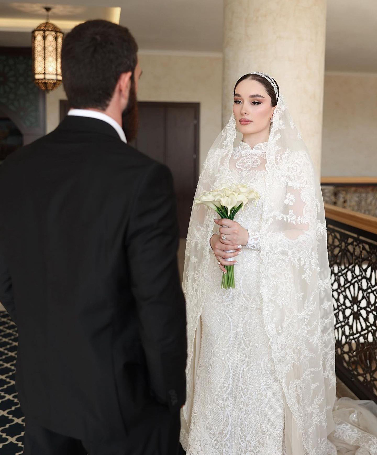 Elegant Mermaid Wedding Dress Lace Appliques High Neck Bridal Gowns Long Sleeve Sweep Train Bride Dresses vestido de casamento