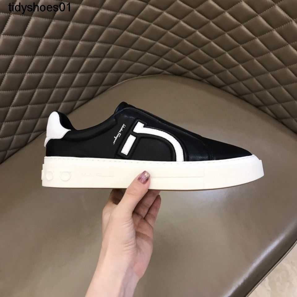 men 2023 footwear s casual shoes board fashion versatile running high quality genuine leather ferragamoshoes ferragamos EMSY