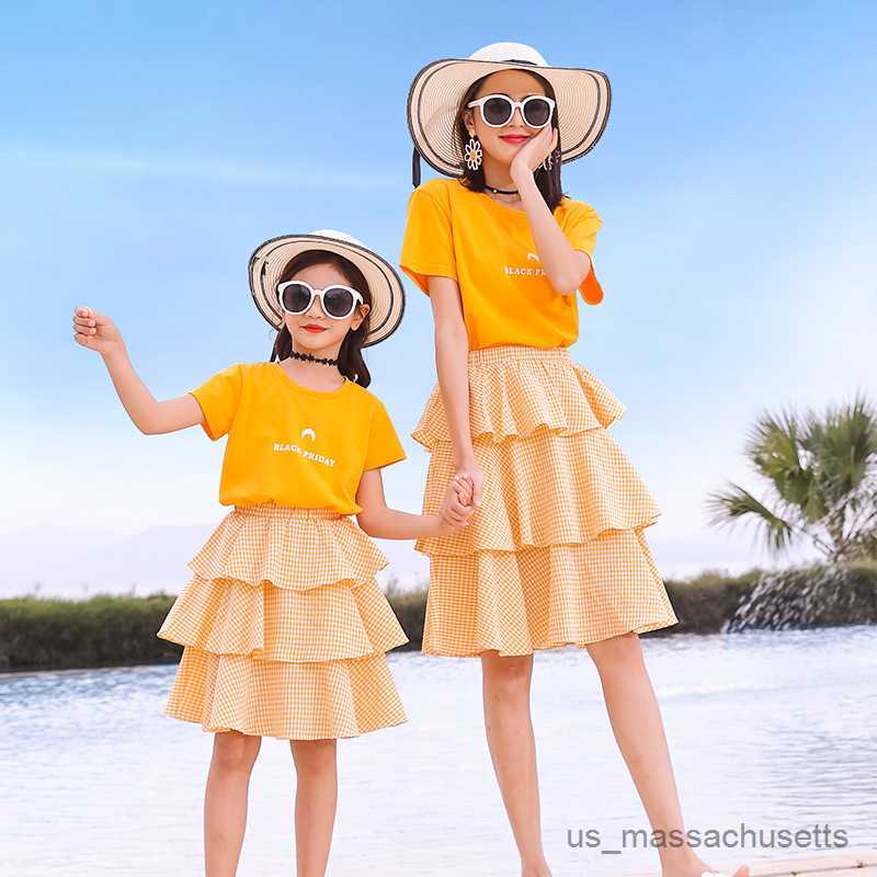 Family Matching Outfits Matching Family Outfits Summer Mum Daughter T-shirt Dress Family Look Dad Son T-shirt +Shorts Holiday Couple Matching Clothing
