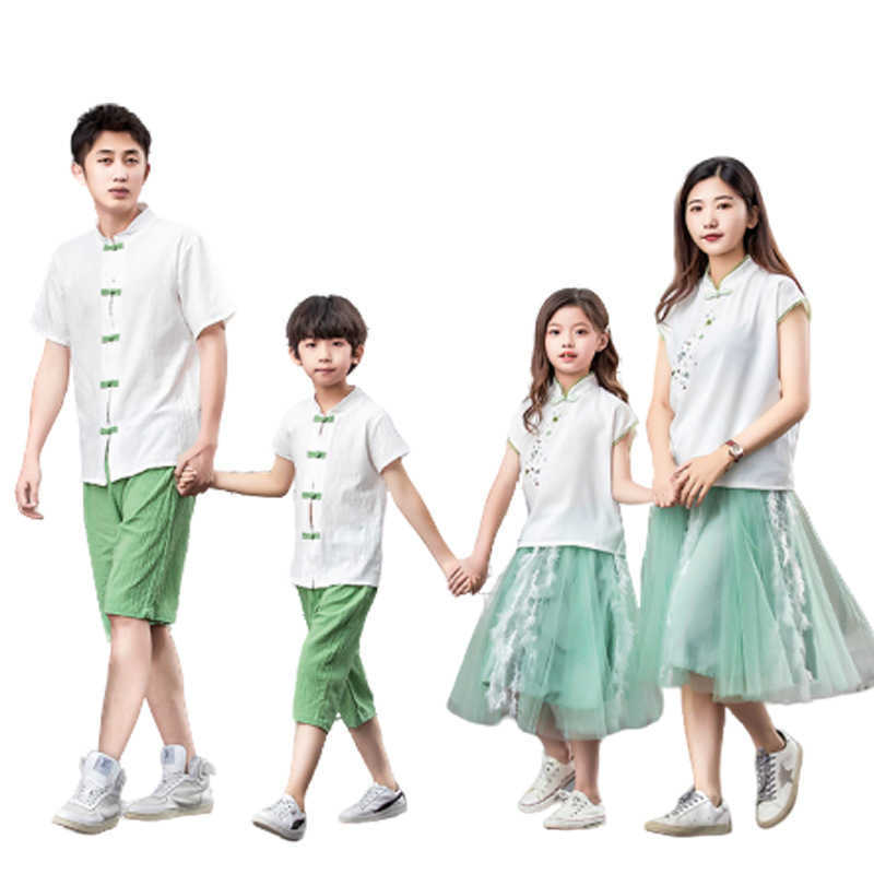 Family Matching Outfits Summer Family Outfits Mum Daughter Dresses Dad Son Cotton Shirt Shorts Holiday Couple Lovers Matching Clothes Family Look R230