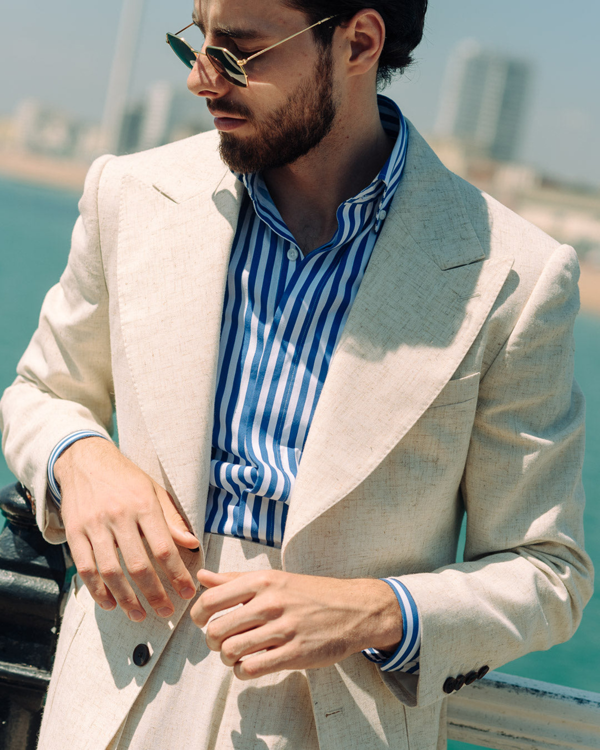 Custom Made Men Wedding Suits Peaked Lapel Groom Wear For Male 2 Pieces Business Evening Party Clothing Customize( Jacket+Pants)