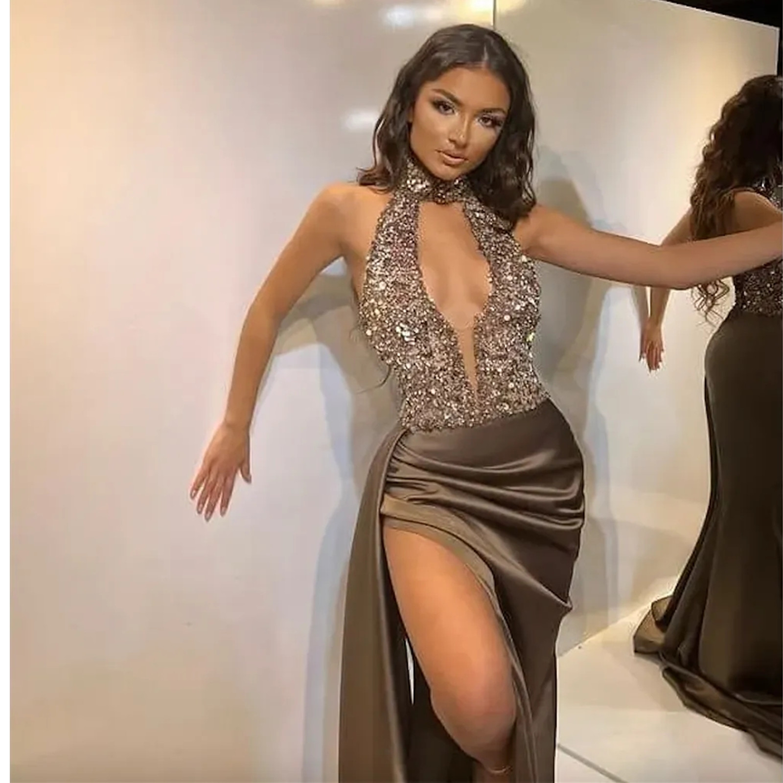 Prom Elegant Brown Dresses Halter Sequins Satin Evening Pleats Backless Split Formal Long Special Ocn Party Dress 2024 6660306